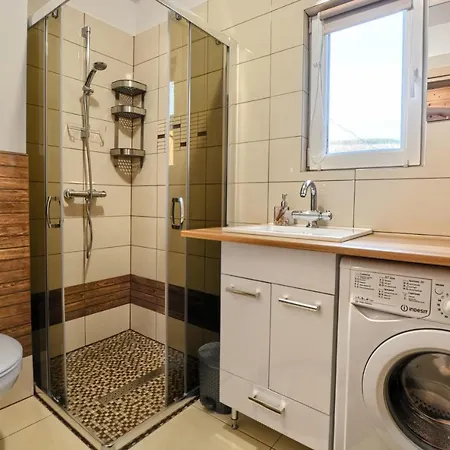 Przy Lemkowskiej Drodze Chalet *